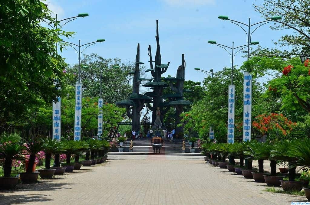 Xe từ Đồng Hới đi La Vang giá rẻ